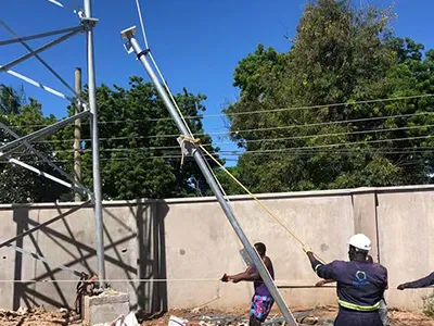 Pylône tubulaire en acier à 3 pieds de 50 m